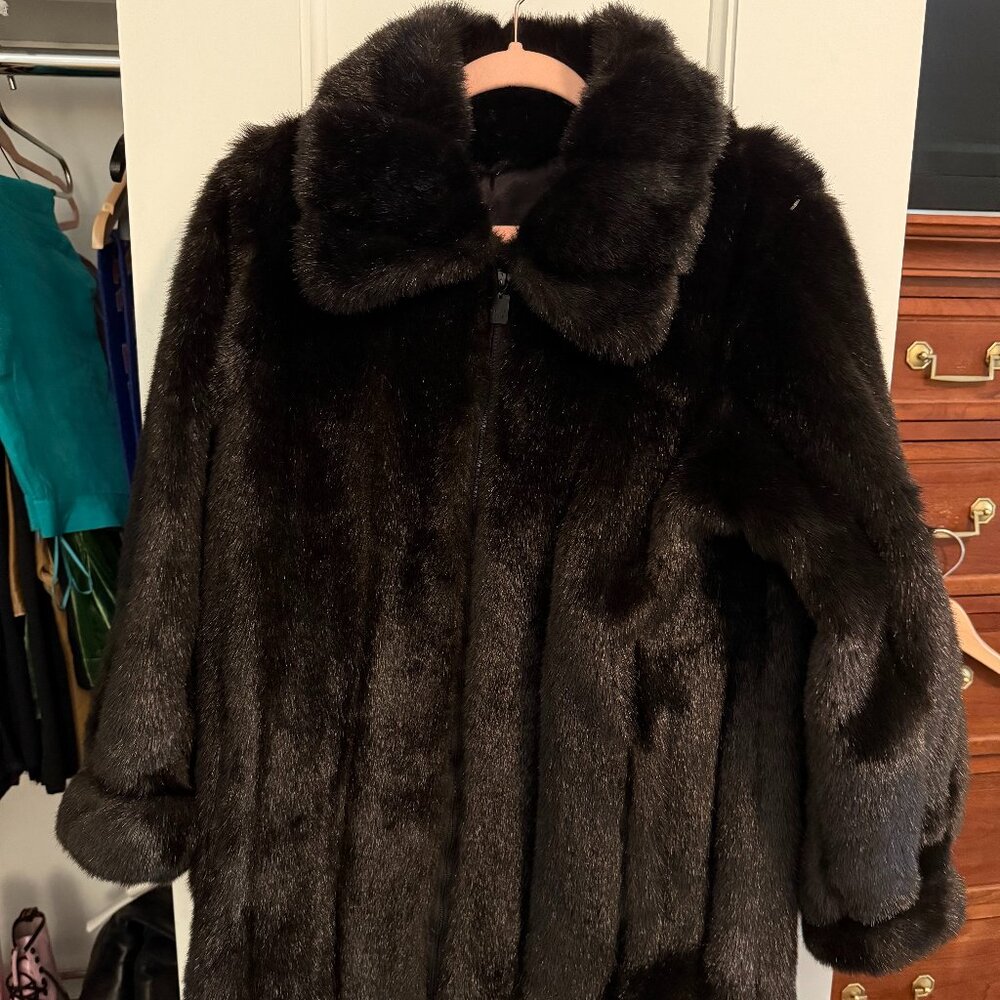Dennis Basso Faux Fur Coat Black – With Tags – Luxe New Condition